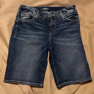 Silver Bermuda Shorts 27W 9L